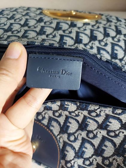 กระเป๋าคล้องไหล่ Christian Dior รูปที่ 11