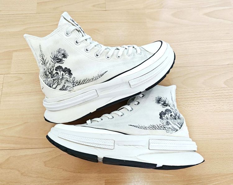 รองเท้าผ้าใบ ผ้าใบ UK 9.5 | EU 44 | US 10 ขาว (ขายแล้ว) Converse Run Star Legacy Cx Future Comfort Hi - Cream