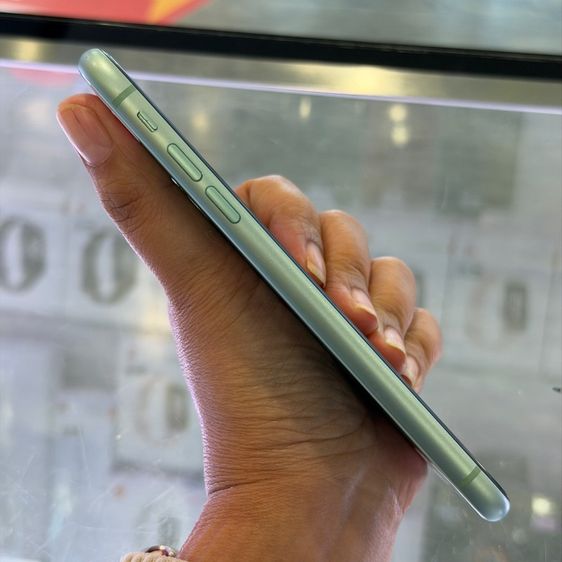 iPhone11 64GB สีเขียว เครื่องศูนย์ โมเดลTH สภาพสวยมากๆ🔥🔥 รูปที่ 3