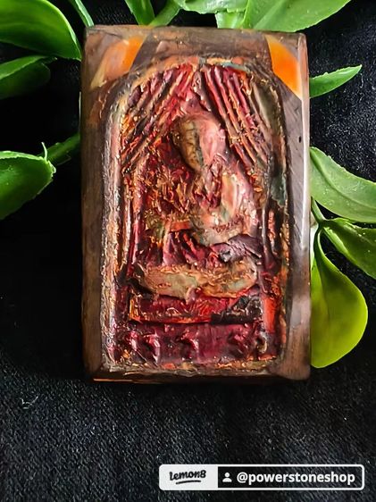 พระสมเด็จเนื้อแก้วน้ำผึ้งโบราณ พิมพ์หลวงปู่โต หลังลายมงคลดอกไม้และยันต์อักขระขอม งานพุทธศิลป์สวยแปลกตา รูปที่ 2