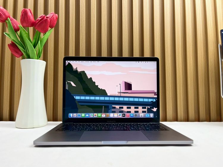 Apple Macbook Pro 13 Inch แมค โอเอส 8 กิกะไบต์ อื่นๆ ไม่ใช่ MacBook Pro 13-inch 2017 Ram8GB SSD256GB Two Thunderbolt 3ports SpaceGray