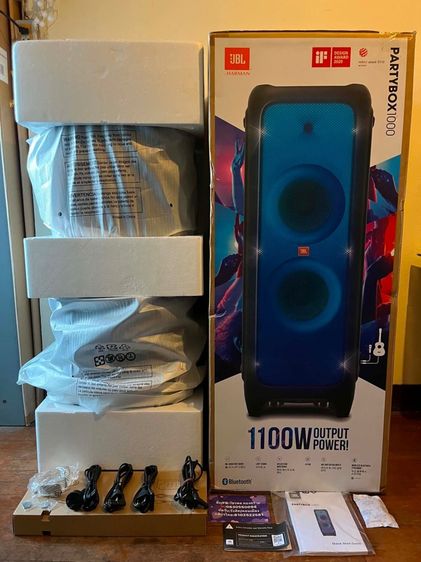 JBL PartyBox 1000 มือ2 สภาพสวยๆ ใช้งานปกติ ซัพ12" ตรงฐานลำโพง พลังเสียง1100W ตัวจบครับ