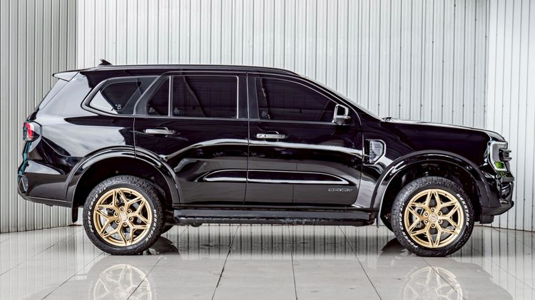 Ford Everest 2023 2.0 Turbo Sport Utility-car ดีเซล ไม่ติดแก๊ส เกียร์อัตโนมัติ ดำ รูปที่ 3
