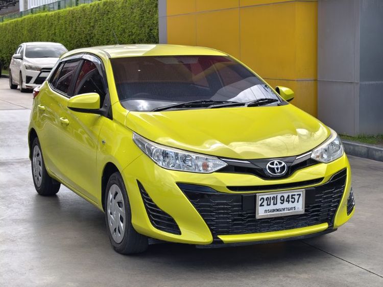 TOYOTA YARIS 1.2 ENTRY AT ออกรถแค่3,000บาท รถบ้านมือเดียว รถเลขไมล์น้อย