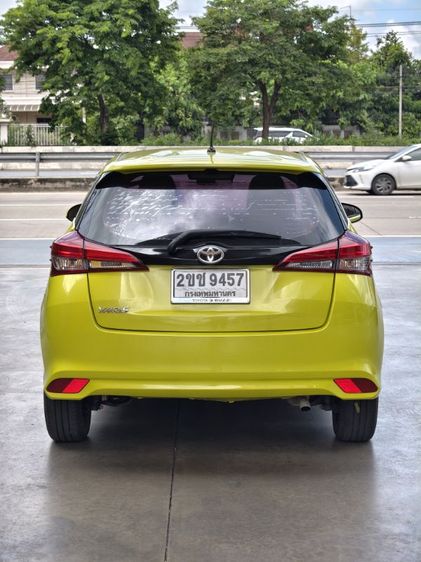 Toyota Yaris 2020 1.2 Entry Sedan เบนซิน ไม่ติดแก๊ส เกียร์อัตโนมัติ เขียว รูปที่ 4