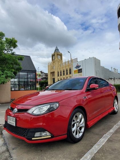 MG 2013 Sedan เบนซิน เกียร์อัตโนมัติ แดง