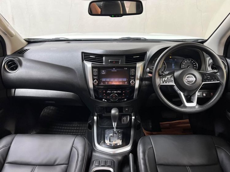 Nissan Navara 2021 2.3 Calibre E Pickup ดีเซล ไม่ติดแก๊ส เกียร์อัตโนมัติ ขาว รูปที่ 3