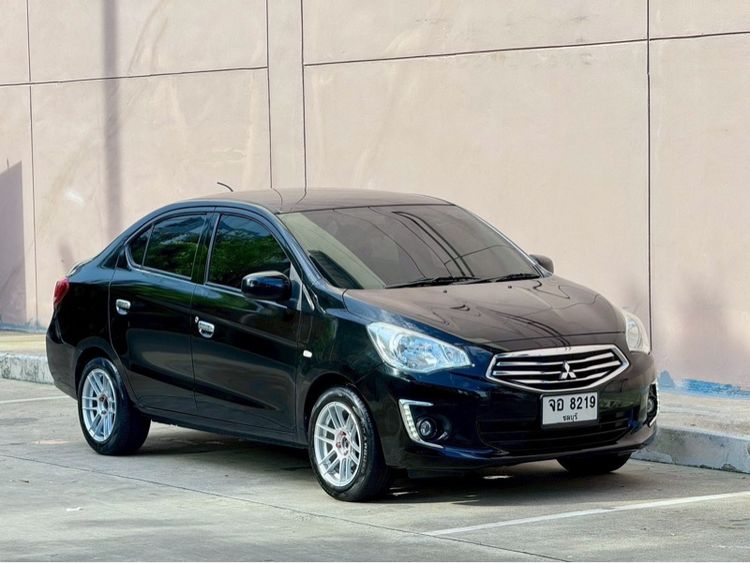 รถ Mitsubishi Attrage 1.2 GLX สี ดำ