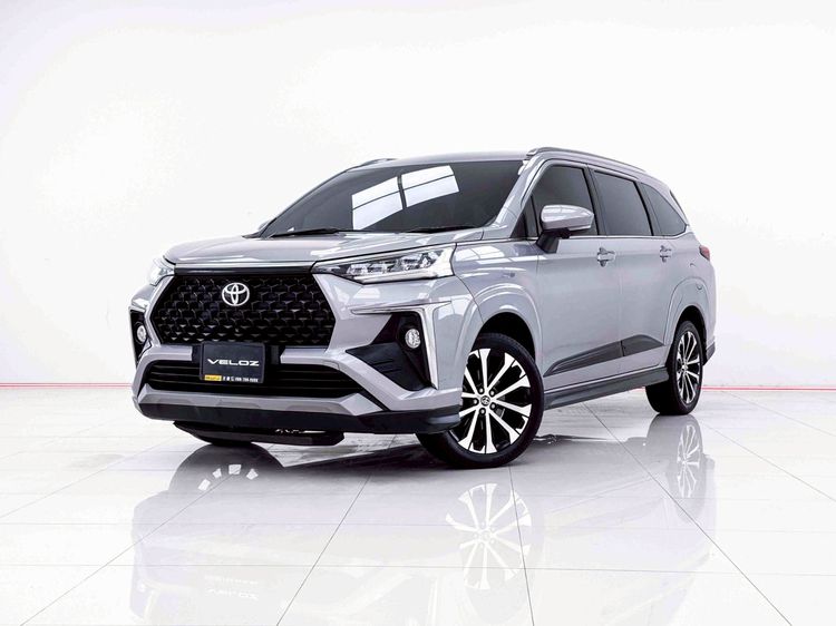 รถ Toyota Veloz 1.5 Premium สี เทา