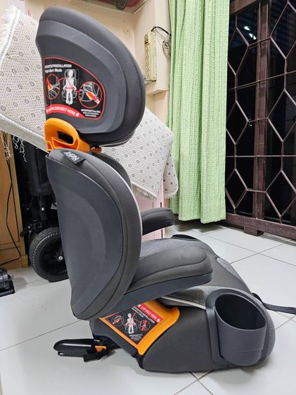 CHICCO KIDFIT CAR SEAT คาร์ซีทบูสเตอร์ สำหรับเด็กที่กำลังเติบโต ส่งต่อสภาพดี ไม่มีตำหนิ (ของที่บ้านค่ะ)  รูปที่ 4