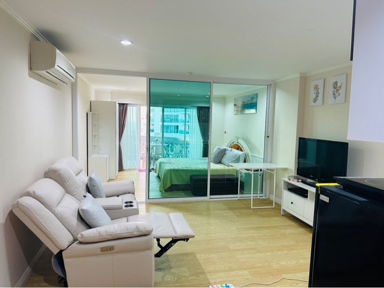 ตกแต่งครบ อื่นๆ สร้างเสร็จก่อน 2010 ไม่อนุญาต ใช่ Park beach condo Pattaya  รูปที่ 2
