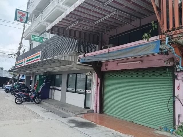 ขายอาคารพาณิชย์ 3 ชั้นครึ่ง เลขที่ 9 (เลขมงคล) ทำเลค้าขาย ติด 7-Eleven ใกล้ MRT ภาษีเจริญ  เลขที่ 9 หมู่บ้านสราญรมย์ ซอยศาลธนบุรี 19  รูปที่ 4