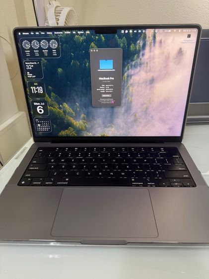 Apple Mackbook Pro 14 Inch ไม่ใช่ Mac book pro 14” M2