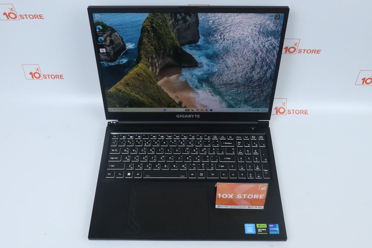 GIGABYTE G6 Core i7-13620H.RTX4050 RAM16.512GB 
