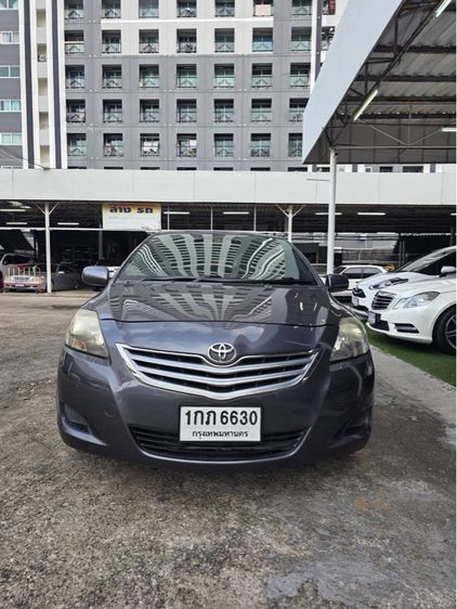 รถ Toyota Vios 1.5 E สี เทา