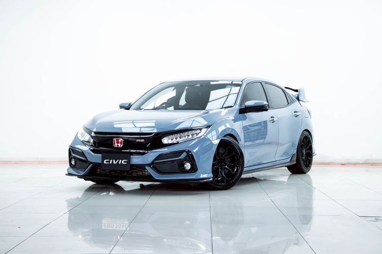 รถ Honda Civic 1.5 Turbo RS สี ขาว
