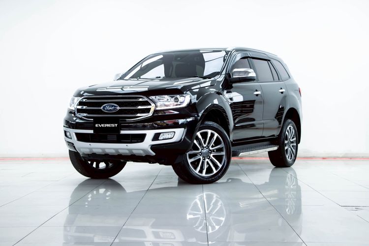 รถ Ford Everest 2.0 Bi-Turbo Titanium+ 4WD สี ดำ