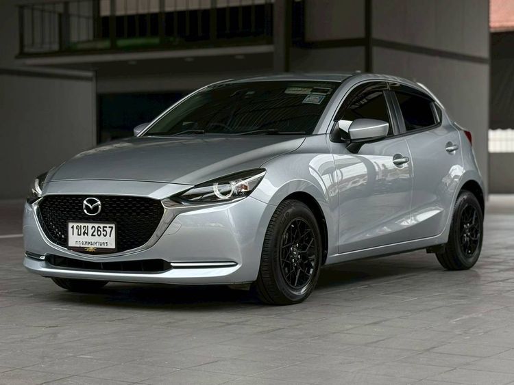 รถ Mazda Mazda 2 1.3 Skyactiv-G S Leather Sports สี บรอนซ์เงิน