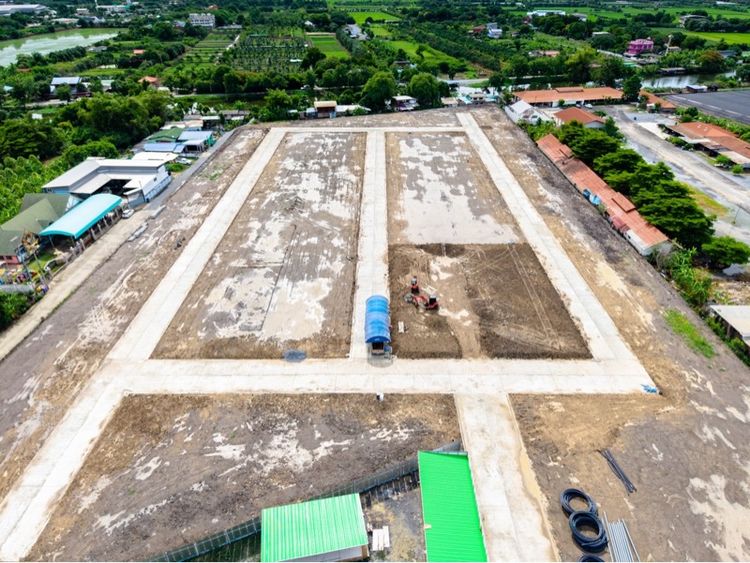 ที่ดินพร้อมสาธารณูปโภค