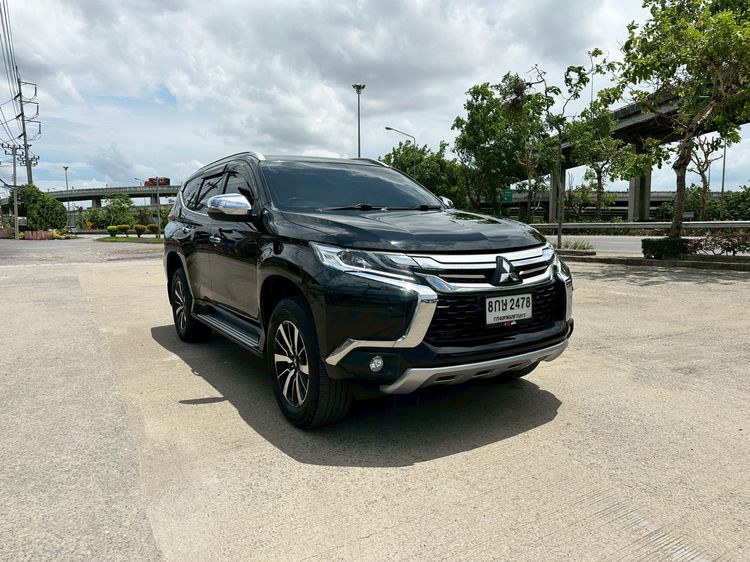รถ Mitsubishi Pajero Sport 2.4 GT Premium 4WD สี ดำ