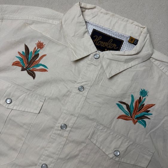 เสื้อเชิ้ต​ Howler Size M