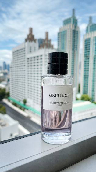 Gris Dior 100ml. ของแท้ช๊อป Central Chidlom สภาพ 85 เปอร์เซ็น