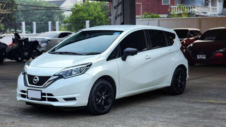 รถ Nissan Note 1.2 VL สี ขาว