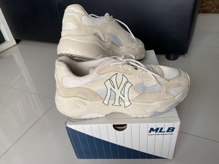 เนื้อ UK 9 | EU 43 1/3 | US 9.5 รองเท้าผ้าใบ MLB