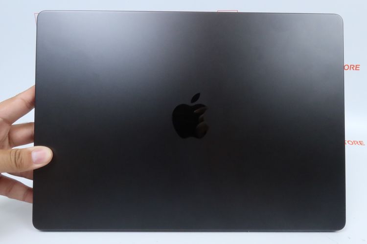 MacBook Pro M5 14" 16.1TB รูปที่ 12
