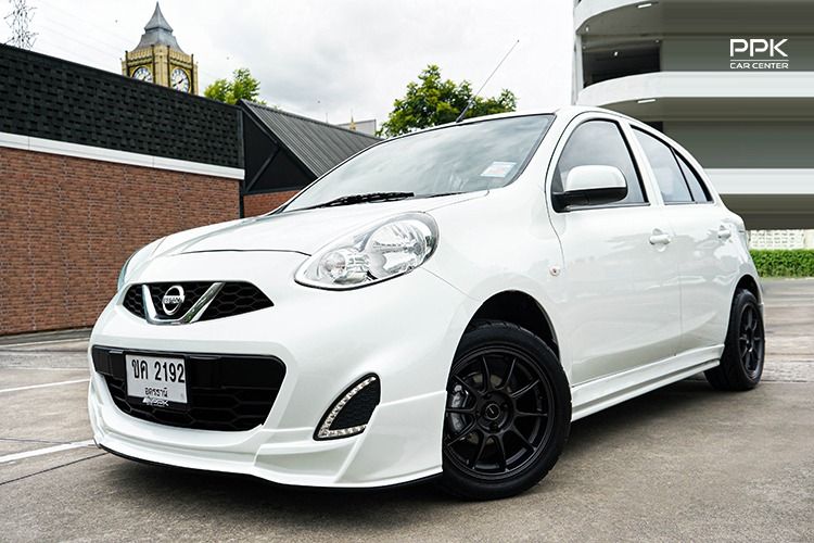รถ Nissan March 1.2 E สี ขาว
