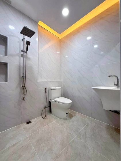  บ้านทาวน์เฮาส์รีโนเวทใหม่ทั้งหลัง พร้อมเข้าอยู่  รูปที่ 4