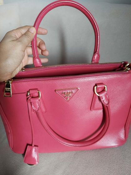 กระเป๋า Prada สีชมพู รูปที่ 8