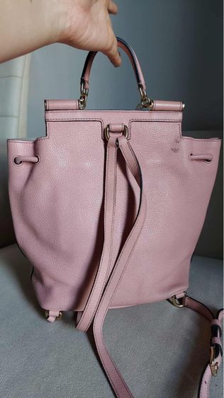 กระเป๋าเป้สะพาย Dolce and Gabbana สีชมพู ของแท้ รูปที่ 2