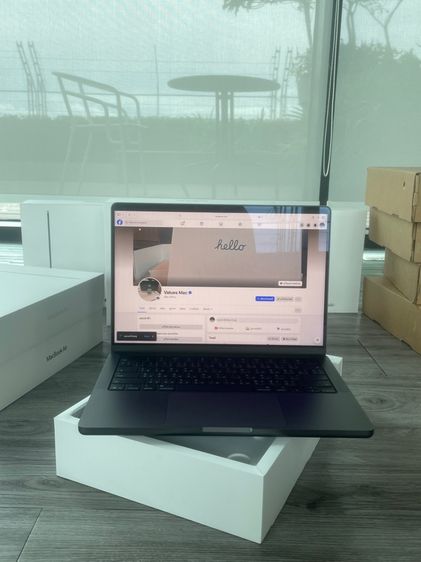 Apple Mackbook Pro 14 Inch MacBook Pro m5 14 นิ้ว ยังมีประกัน