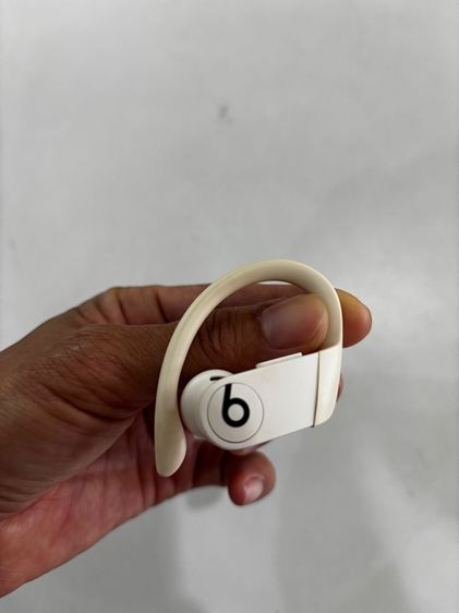 Powerbeats pro 1  มือสอง รูปที่ 3