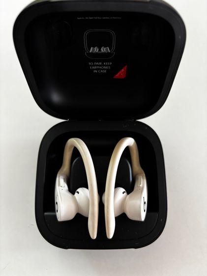 Beats By Dre Powerbeats pro 1  มือสอง
