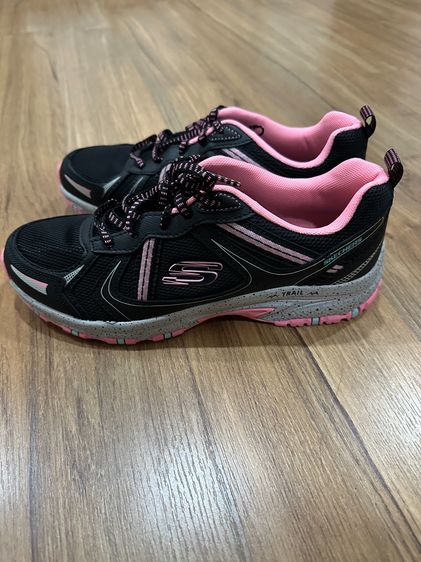 รองเท้าผ้าใบ ดำ รองเท้า Skechers สำหรับเดินปีนเขา