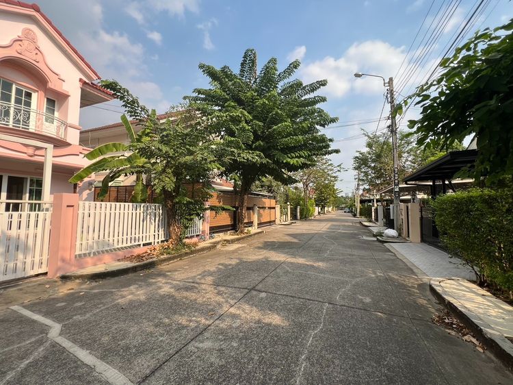 มีบางส่วน 2023 ขายบ้านเดี่ยว 2 ชั้น 3 ห้องนอน 3 ห้องน้ำ มบ. เพอร์เฟค เพลส รัตนาธิเบศร์ ไทรม้า ท่าอิฐ รูปที่ 2