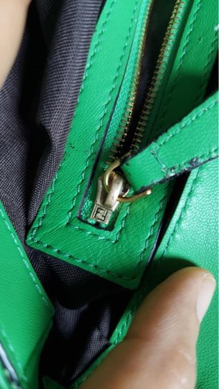 กระเป๋าสะพาย Fendi สีเขียว เหนี่ยวทรัพย์ รูปที่ 11