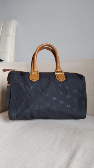 กระเป๋าถือทรงหมอน Christian Dior ของแท้ 