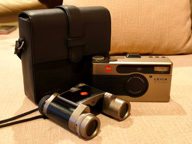 กล้อง Leica Minilux และ กล้องส่องทางไกล Leica Trinovid 8x20 BC