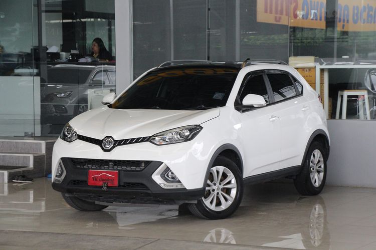 รถ MG GS 1.5 TX สี ขาว