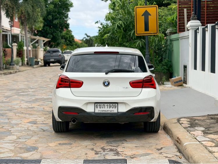 BMW Series 1 2016 118i Sedan ไฮบริด ไม่ติดแก๊ส เกียร์อัตโนมัติ ขาว รูปที่ 3