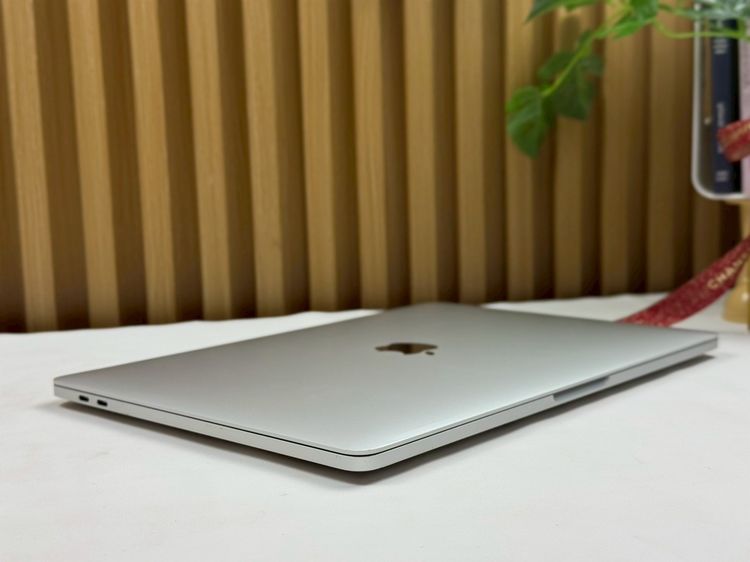 MacBook Pro (13.3-inch,2020 Two Thunderbolt 3 ports) Ram8GB SSD256GB Silver รูปที่ 8