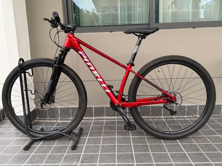 จักรยานเสือภูเขา Pinelli ล้อ 29 นิ้วสภาพใหม่มาก ชุดเกียร์ Shimano Deore 10 สปีด สภาพใหม่มาก ๆ เจ้าของขายเองพร้อมปั่น