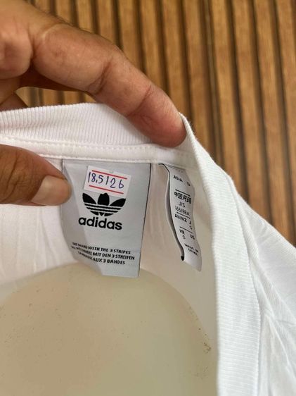 เสื้อยืด ADIDAS Japan 🇯🇵 แท้ 💯 size S ขนาด อก 18.5-19 ยาว 26-27 นิ้ว สภาพใหม่มาก ทรงสวย ผ้านิ่มหายากน่าสะสมครับ รูปที่ 3
