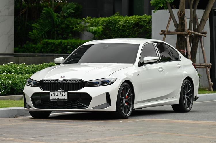 รถ BMW Series 3 320d สี ขาว