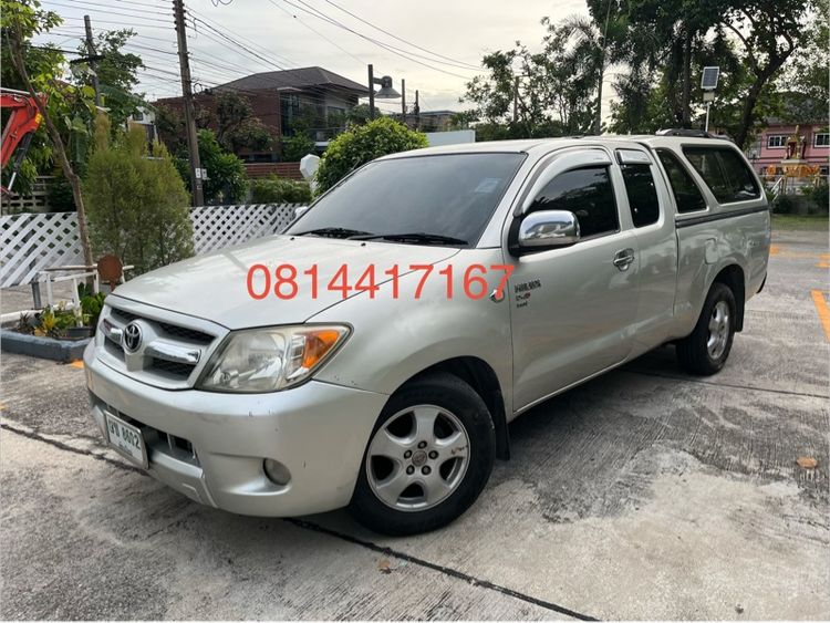 รถ Toyota Hilux Vigo 2.5 Double Cab E Prerunner สี เทา