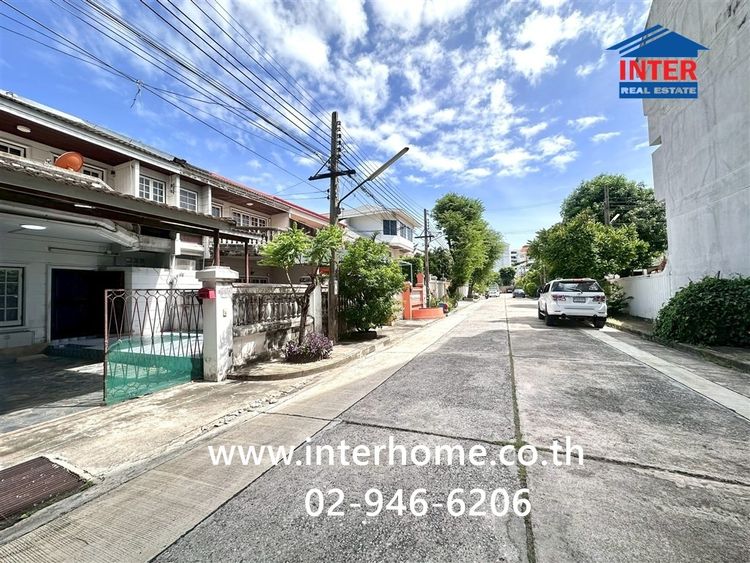 ทาวน์เฮ้าส์ 2 ชั้น 34 ตร.ว. หมู่บ้านราชาวิลล่า ลาดพร้าว67-2 ใกล้รถไฟฟ้า สายสีเหลือง สถานีลาดพร้าว71 ถนนลาดพร้าว เขตบางกะปิ รูปที่ 3