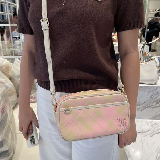 กระเป๋า cross body LYN รูปที่ 3